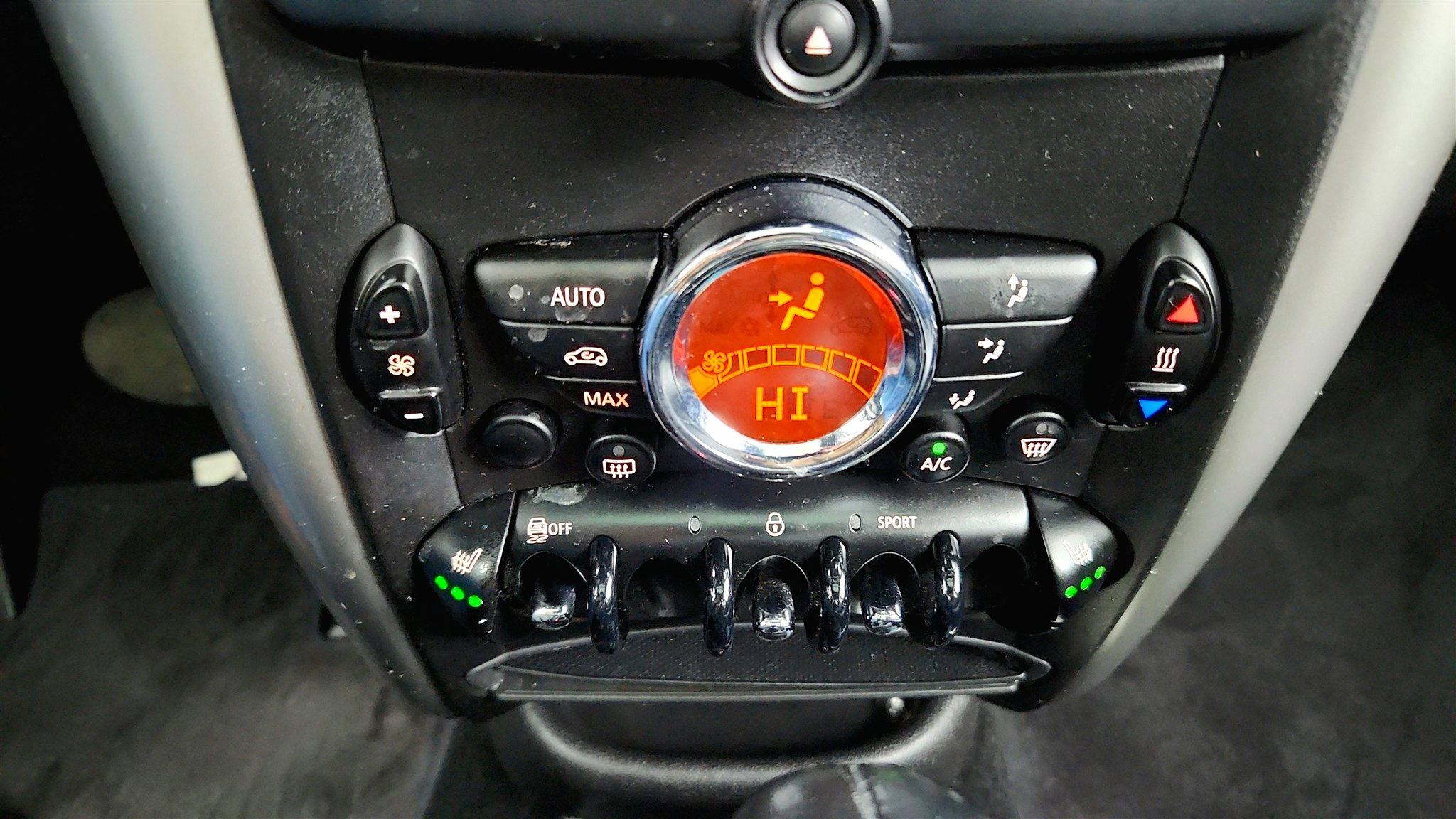 Used 2015 MINI Cooper Countryman image 17