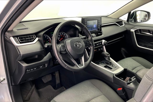 Used 2022 Toyota RAV4 XLE image 14