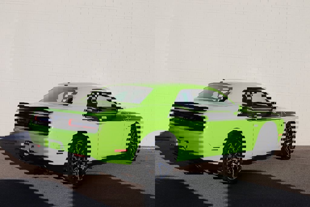 Used 2023 Dodge Challenger R/T image 8