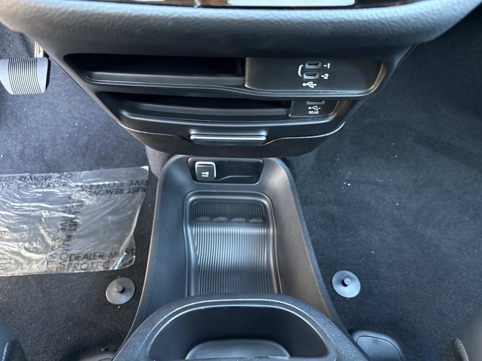 New 2026 Chrysler Pacifica Select image 29