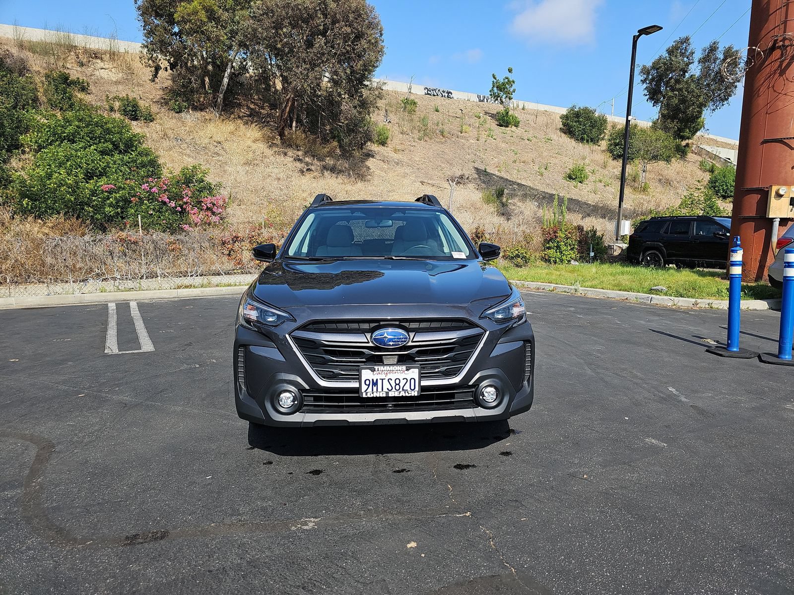 Certified 2024 Subaru Outback Premium AWD/4WD image 2