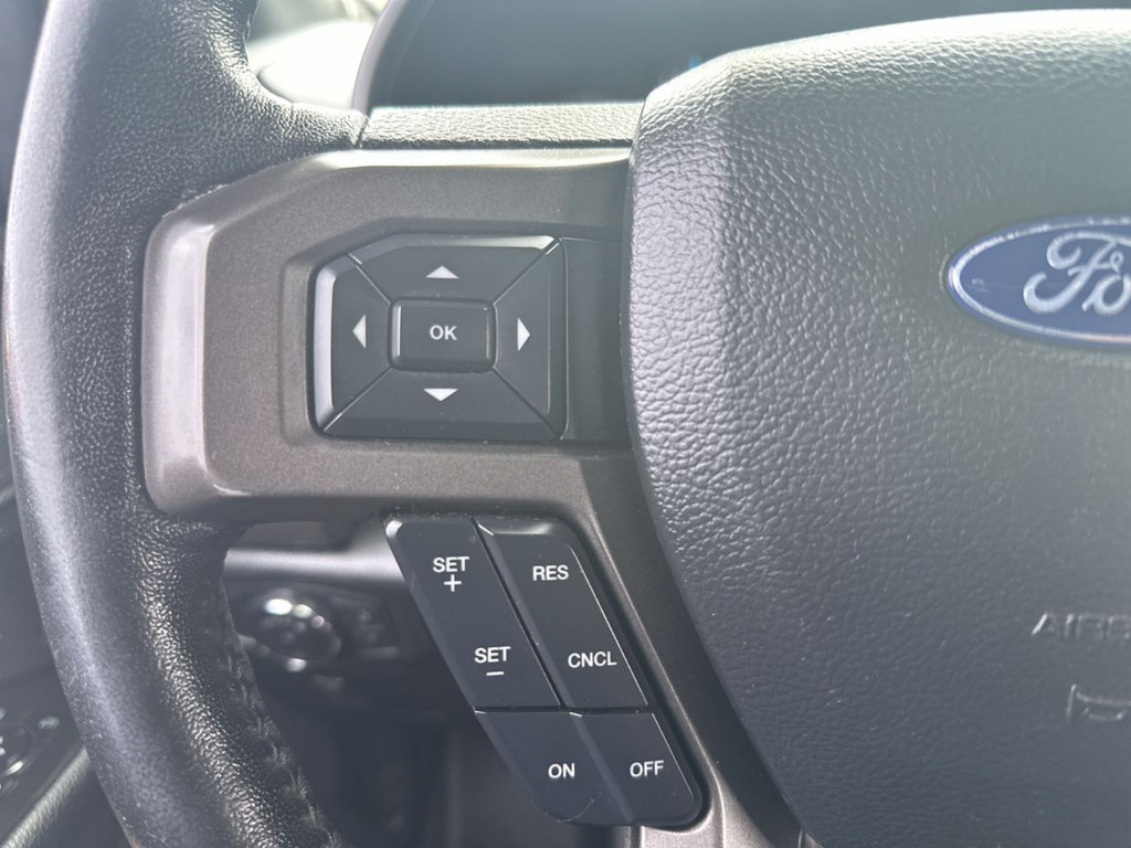 Used 2019 Ford Expedition XLT RWD image 29
