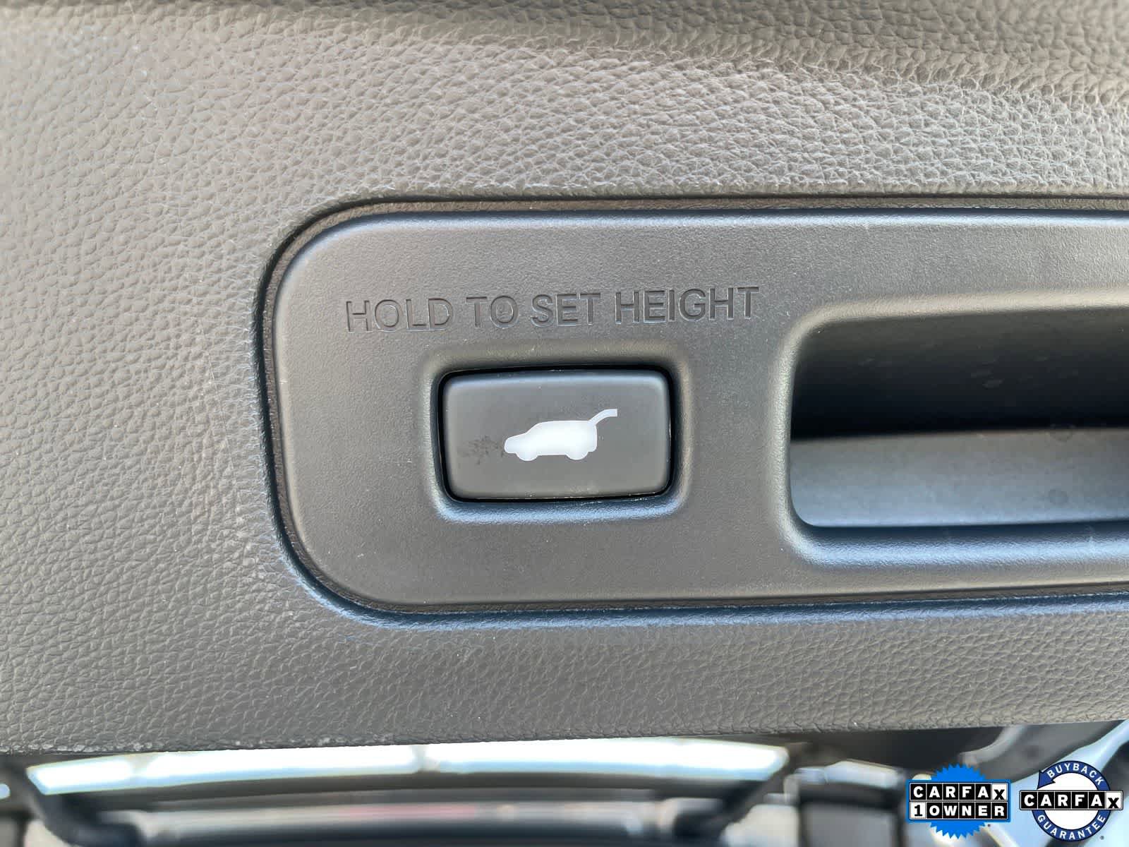 Certified 2025 Acura MDX FWD w/ Technology Package image 26