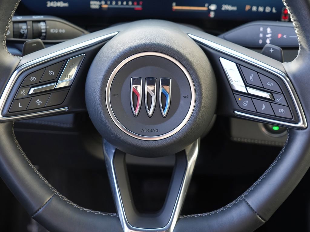Used 2025 Buick Enclave Sport Touring image 24