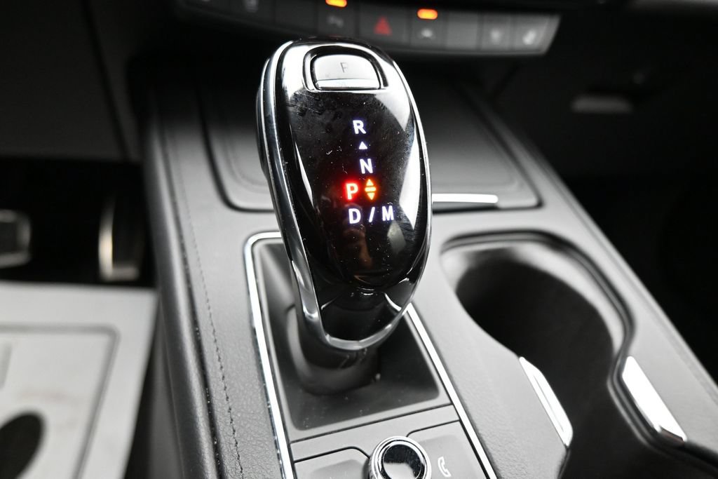 Used 2025 Cadillac XT4 Sport FWD image 24
