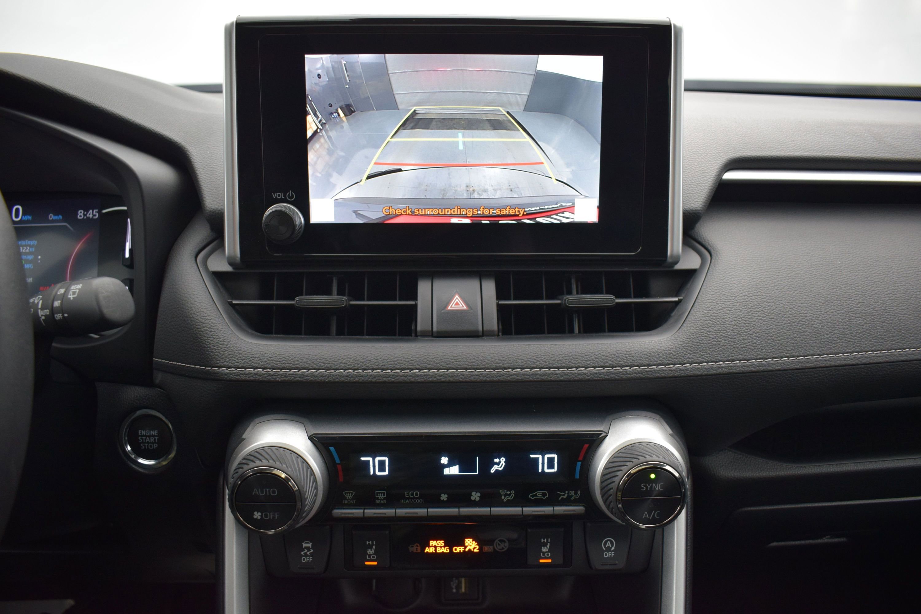 Used 2023 Toyota RAV4 XLE w/ Convenience Package AWD/4WD image 17