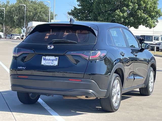 Certified 2025 Honda HR-V LX image 4