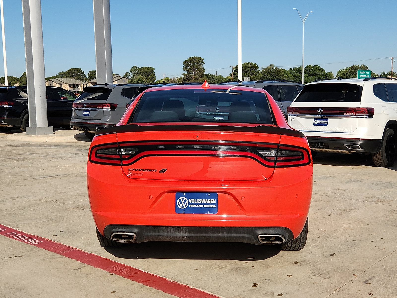 Used 2023 Dodge Charger SXT w/ Blacktop Package AWD/4WD image 6