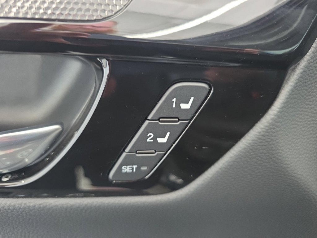 Used 2026 Honda CR-V EX-L image 27