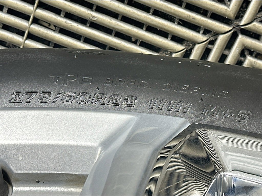 Used 2021 Chevrolet Suburban High Country w/ Premium Package image 34