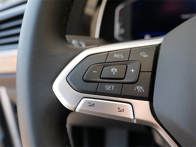 Certified 2024 Volkswagen Jetta SEL image 25