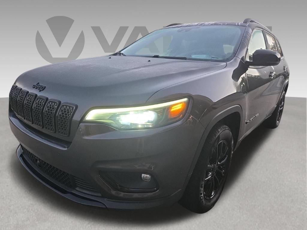 Used 2023 Jeep Cherokee Altitude Lux AWD/4WD video 1