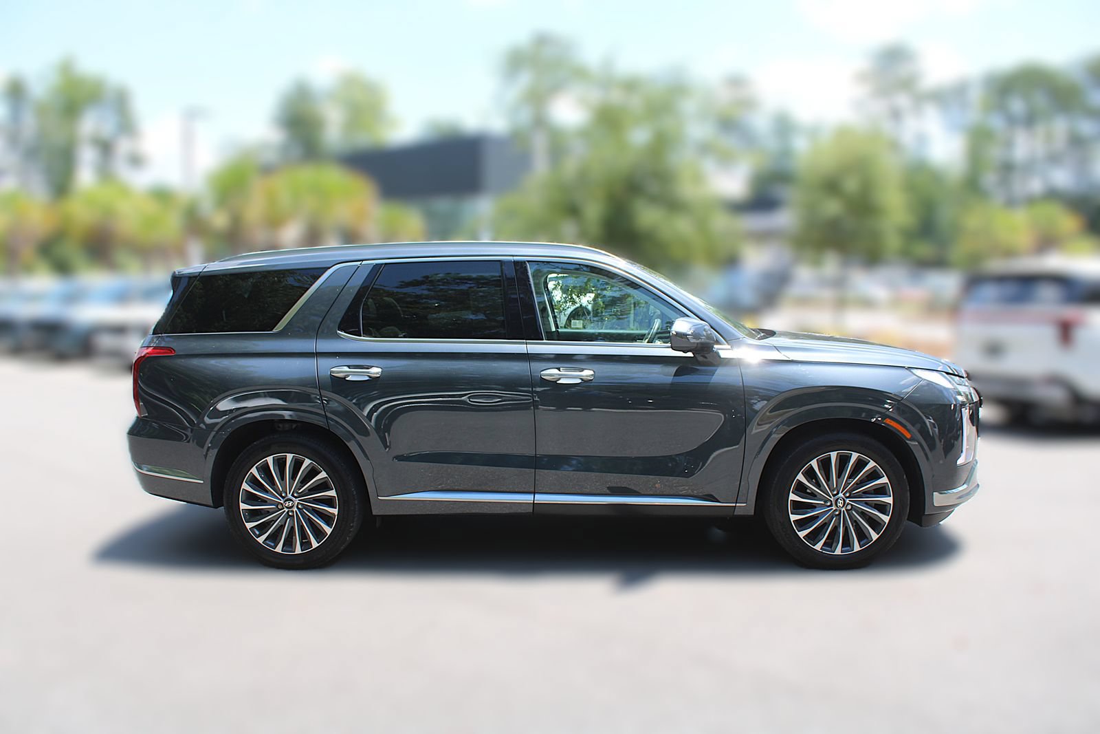 Used 2024 Hyundai Palisade Calligraphy AWD/4WD image 15