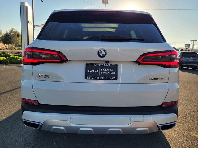 Used 2019 BMW X5 xDrive40i w/ Convenience Package image 5