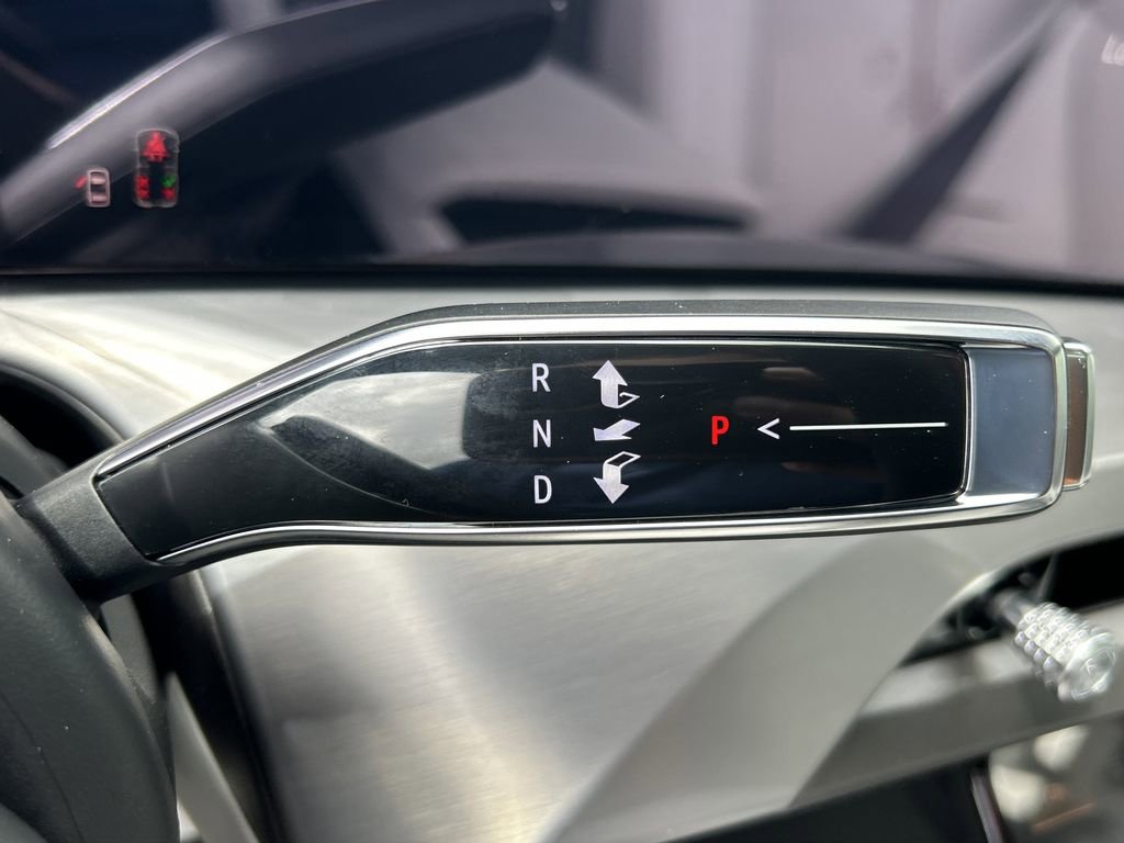 New 2026 Cadillac Vistiq Luxury image 29