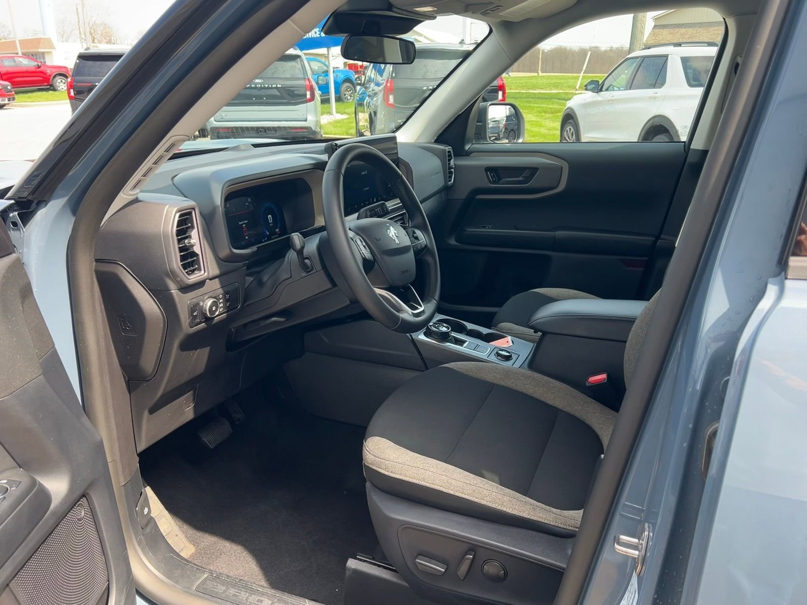Used 2025 Ford Bronco Sport Big Bend w/ Convenience Package image 9