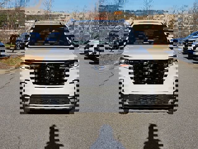 New 2025 Honda Pilot TrailSport video 2