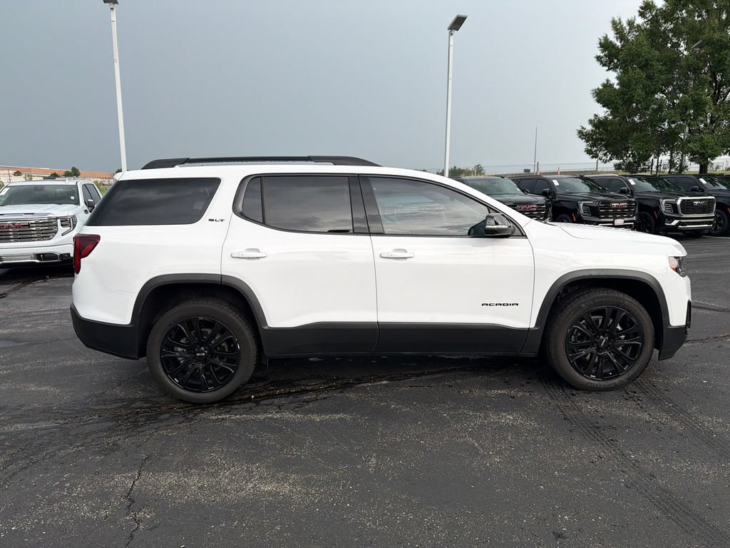Used 2023 GMC Acadia SLT w/ Elevation Edition AWD/4WD image 4