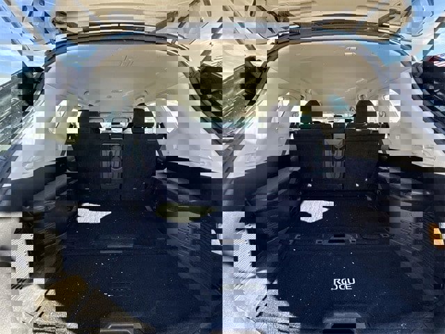 Used 2015 Nissan Rogue S image 22