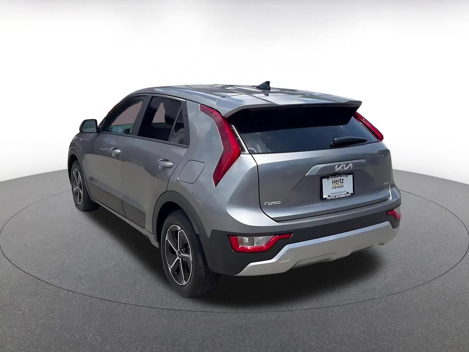 Used 2026 Kia Niro LX FWD image 10