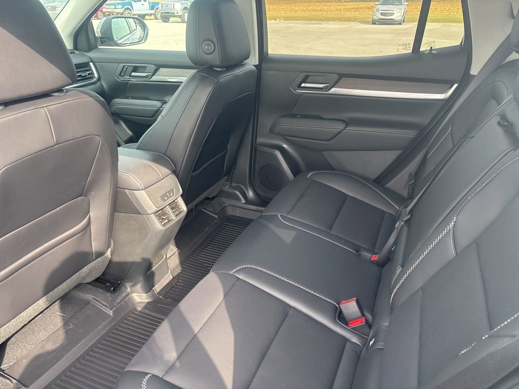 New 2026 GMC Terrain Denali w/ LPO, Floor Liner Package image 14
