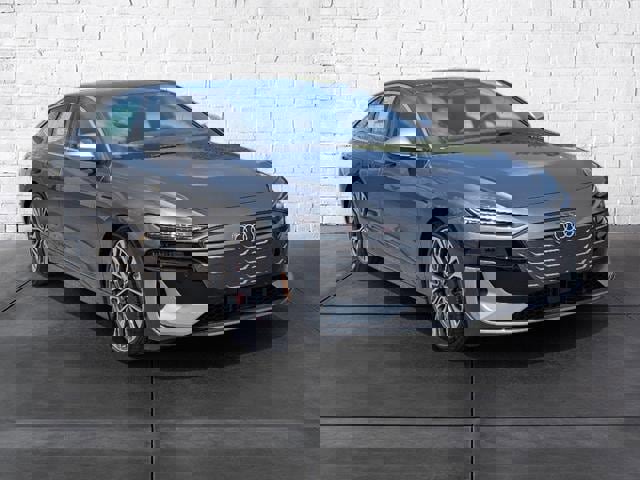 New 2025 Audi S6 e-tron Premium Plus