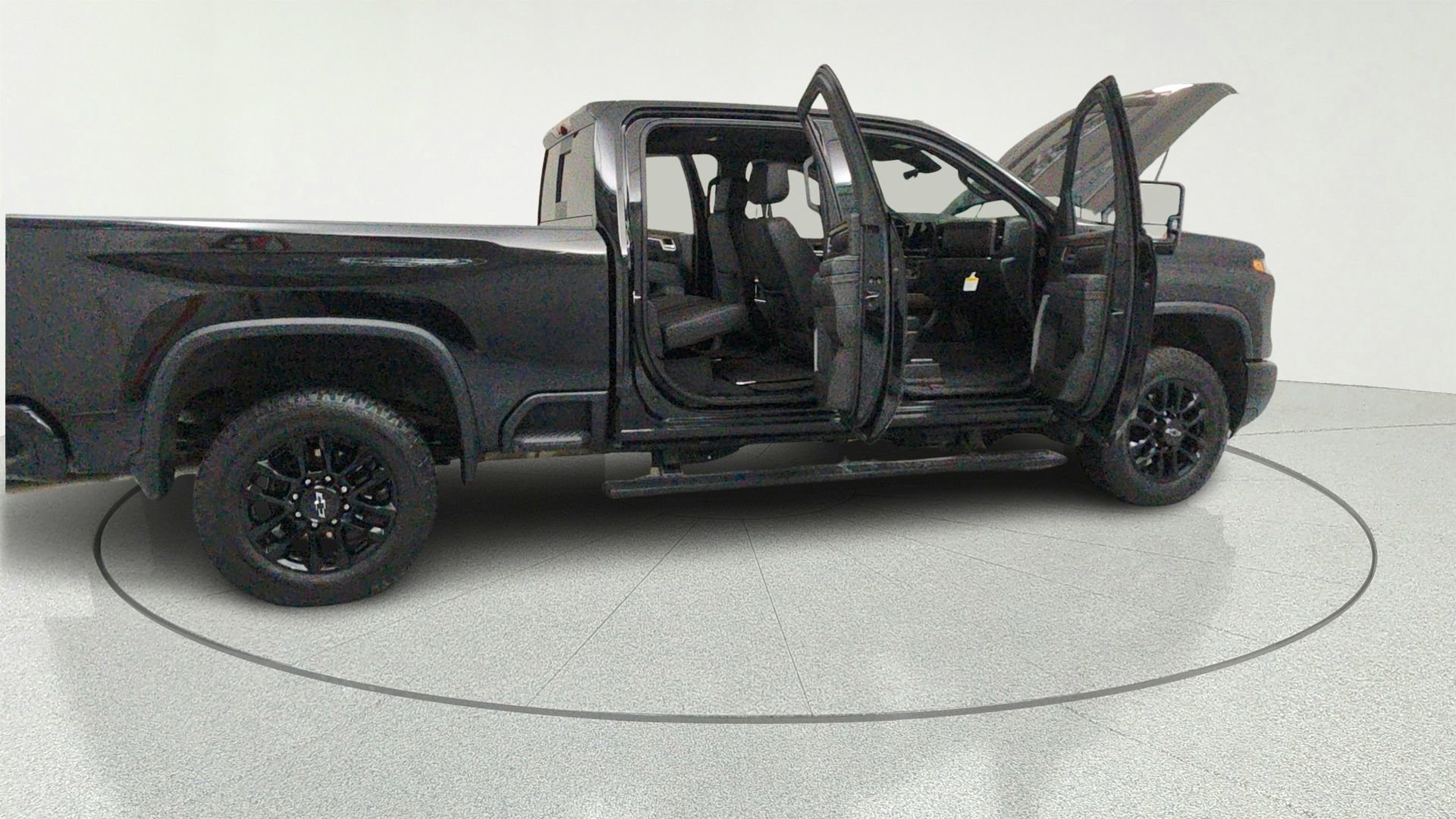 Used 2025 Chevrolet Silverado 2500 High Country w/ Midnight Edition AWD/4WD image 13