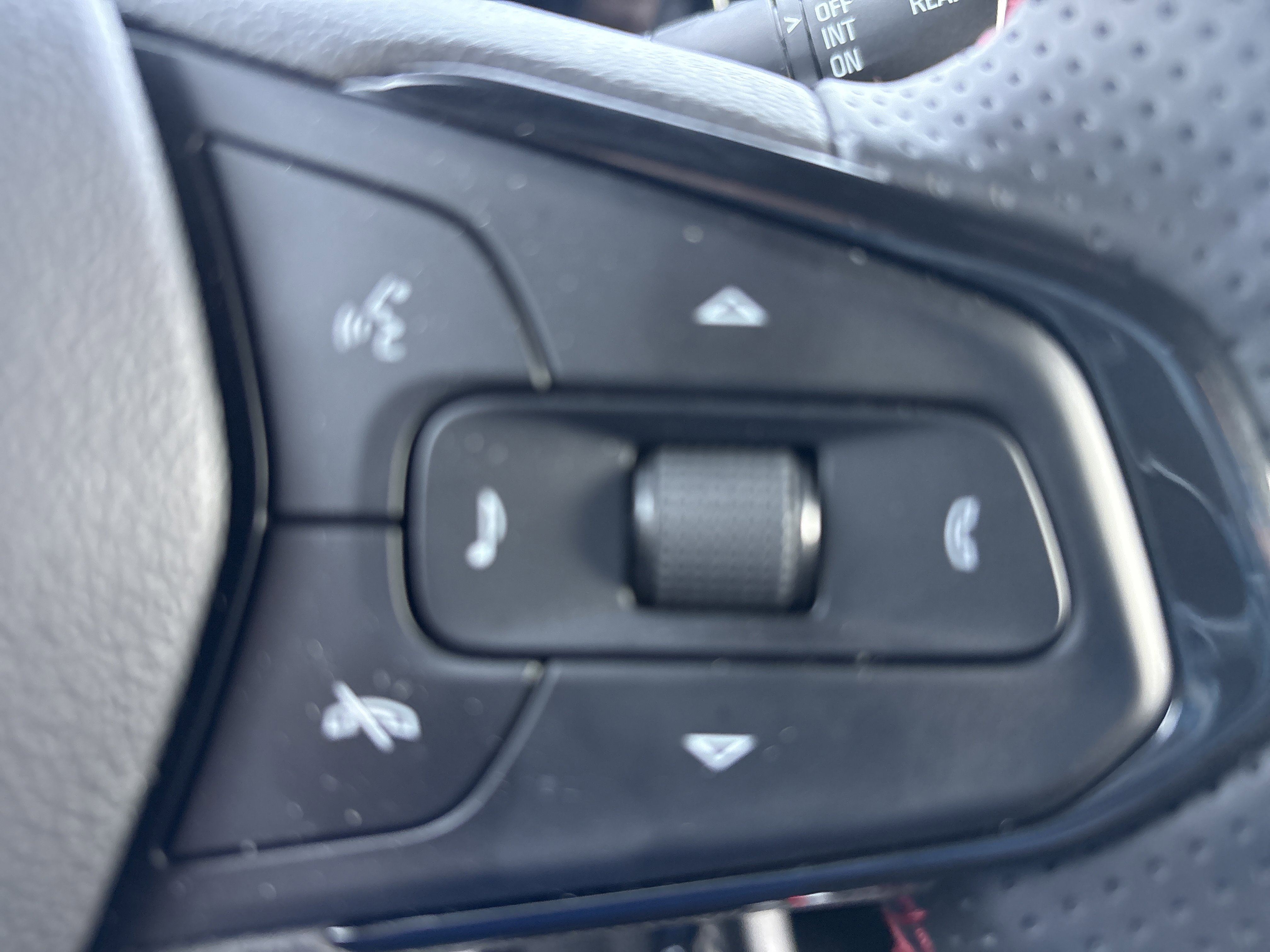 Used 2026 Chevrolet TrailBlazer RS w/ Driver Confidence Package image 16