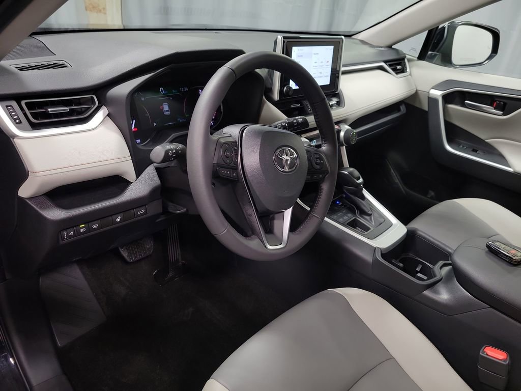 Used 2025 Toyota RAV4 XLE Premium w/ Weather Package AWD/4WD image 13
