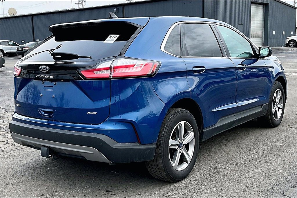 Used 2022 Ford Edge SEL w/ Convenience Package image 10