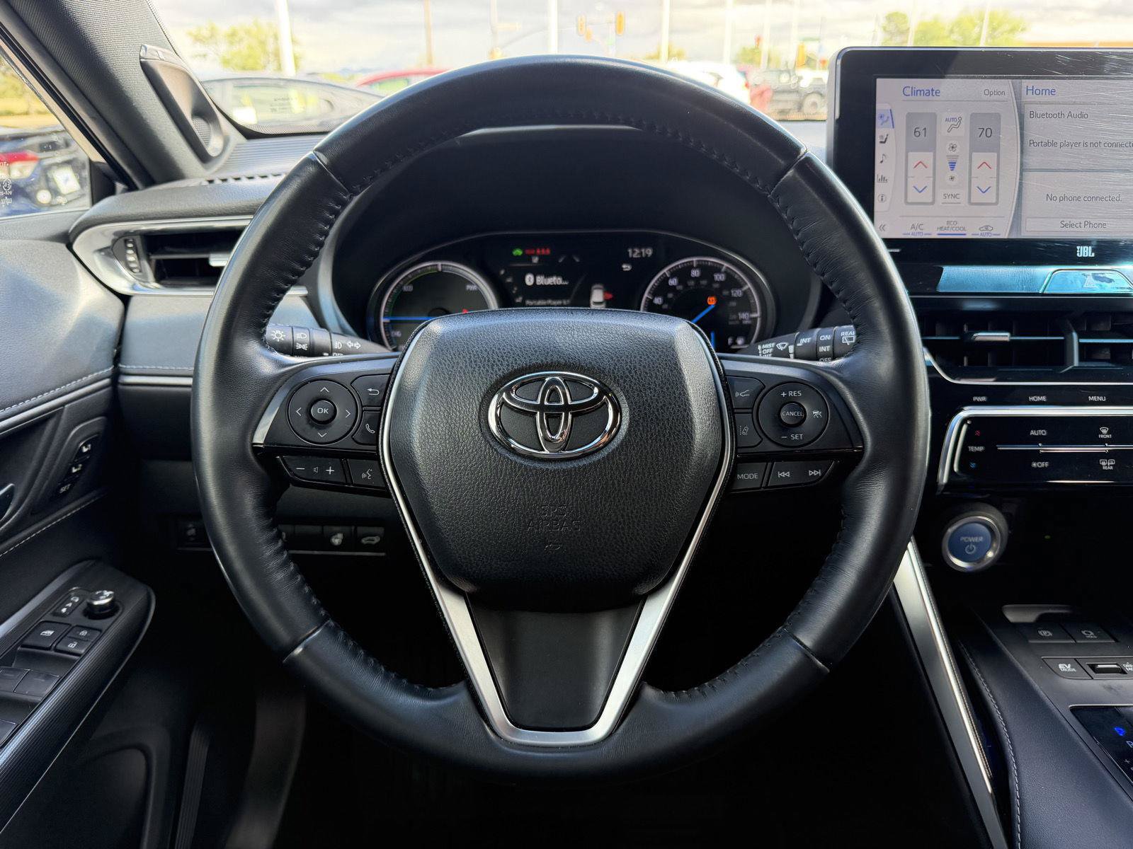 Used 2022 Toyota Venza Limited AWD/4WD image 25