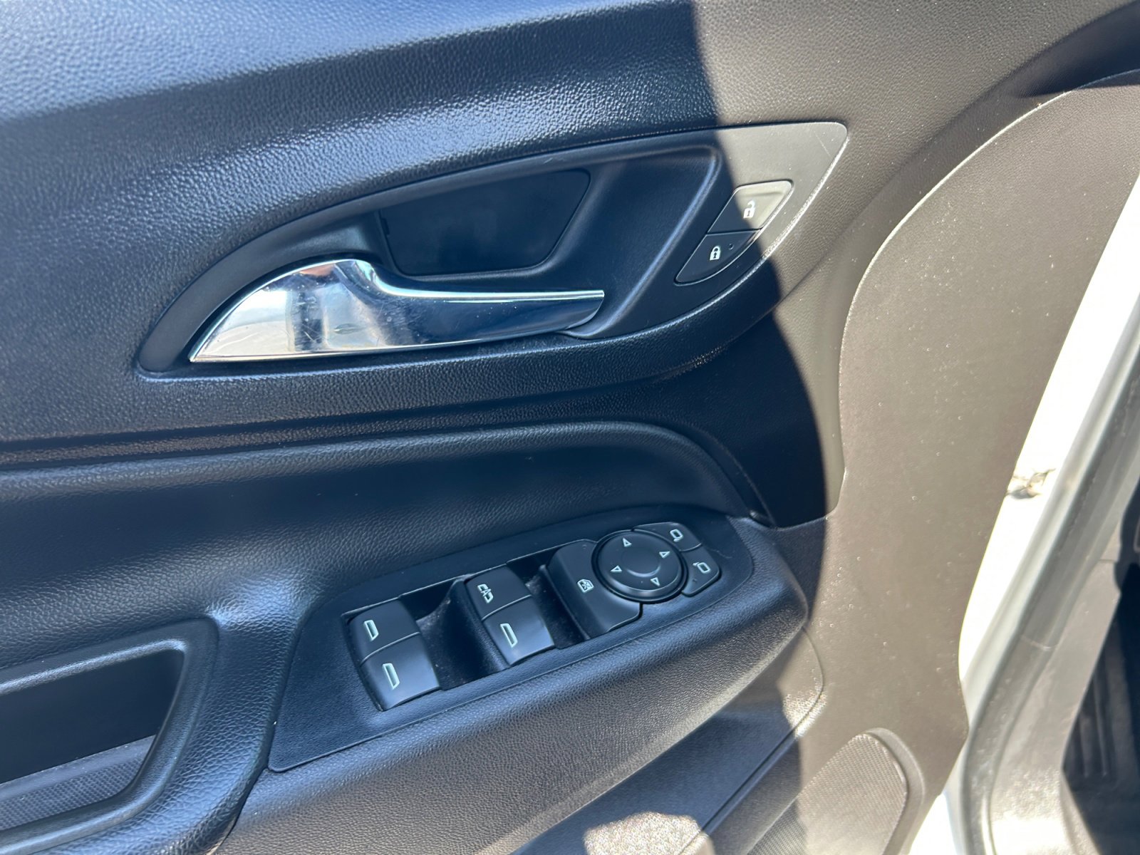 Used 2019 Chevrolet Equinox LT image 13
