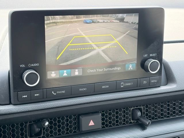 Used 2023 Honda CR-V EX image 3