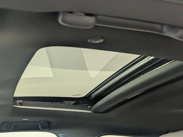 Used 2025 Honda CR-V Sport-L image 13