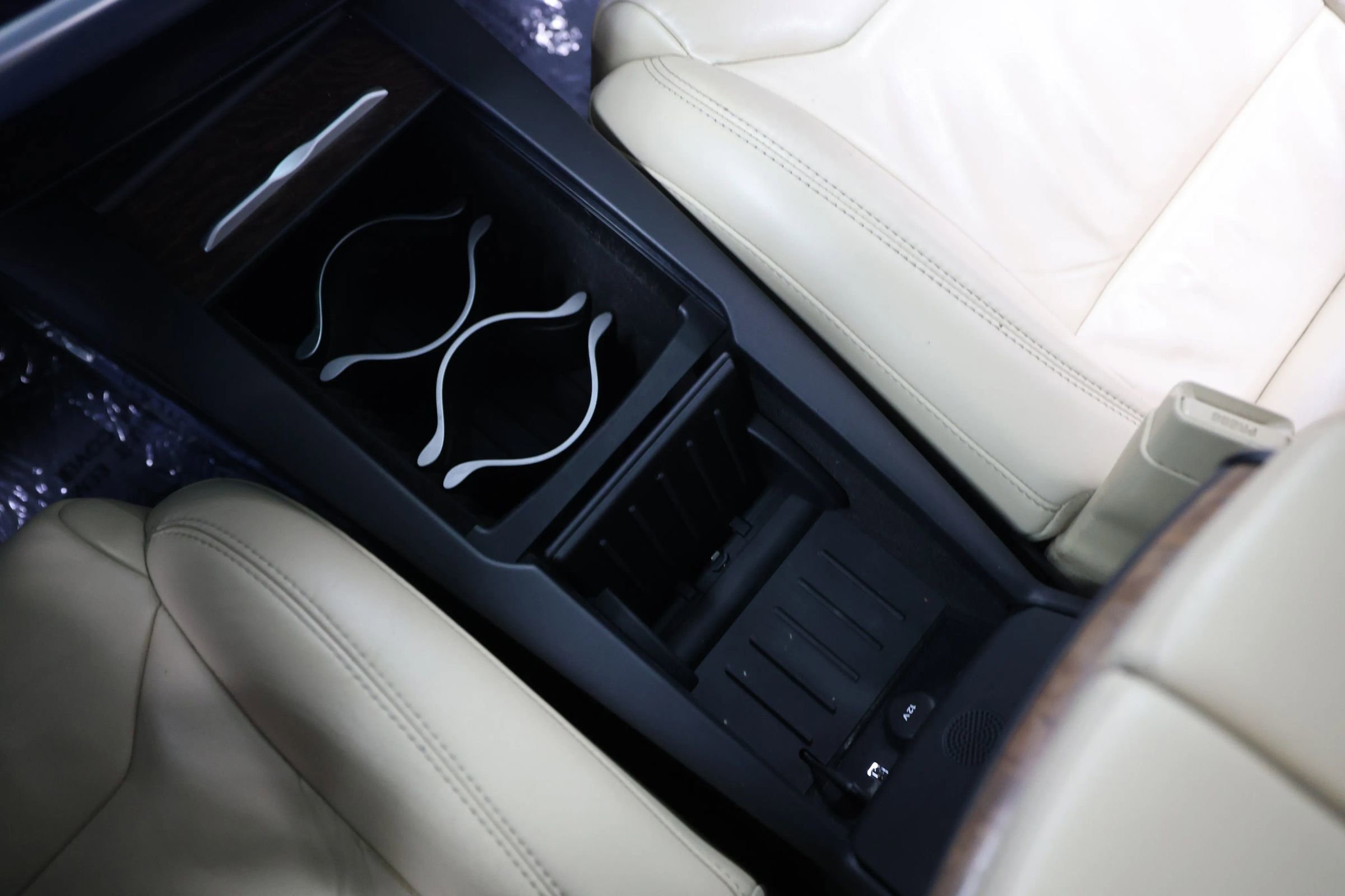 Used 2017 Tesla Model X 100D image 33