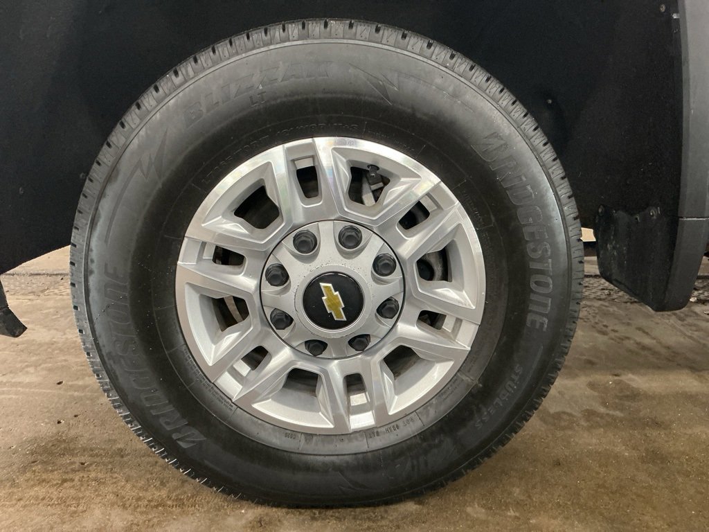 Used 2021 Chevrolet Silverado 2500 LT w/ Convenience Package image 30