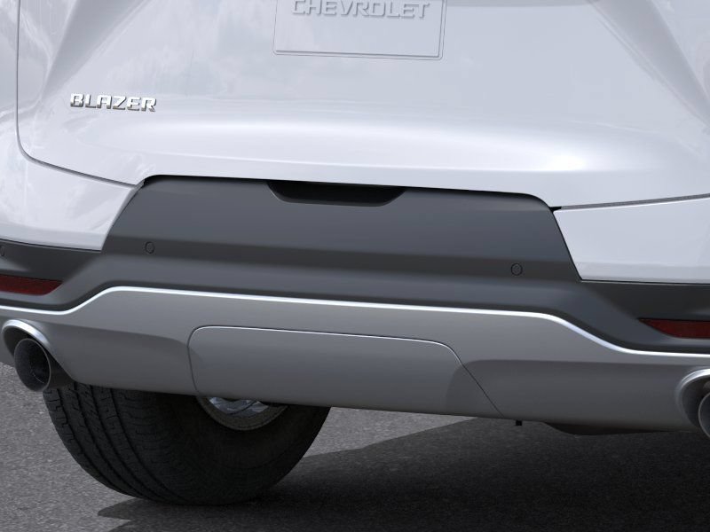 New 2025 Chevrolet Blazer LT w/ Driver Confidence Package FWD image 14