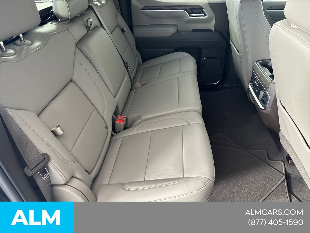 Used 2025 GMC Sierra 1500 SLT w/ SLT Premium Package image 19