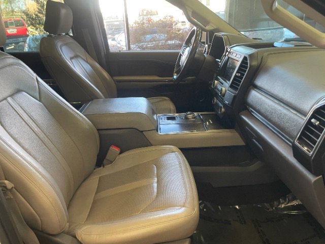 Used 2018 Ford Expedition Limited w/ Equipment Group 301A image 19
