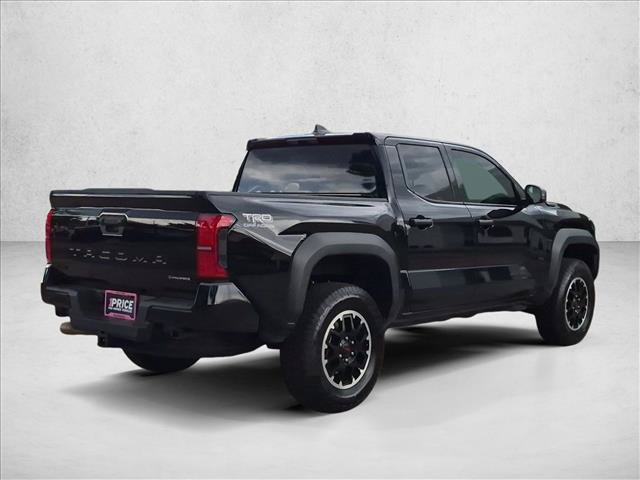 Certified 2025 Toyota Tacoma TRD Off-Road AWD/4WD image 5