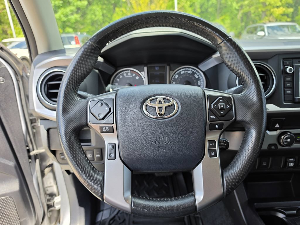 Used 2019 Toyota Tacoma SR5 RWD image 17