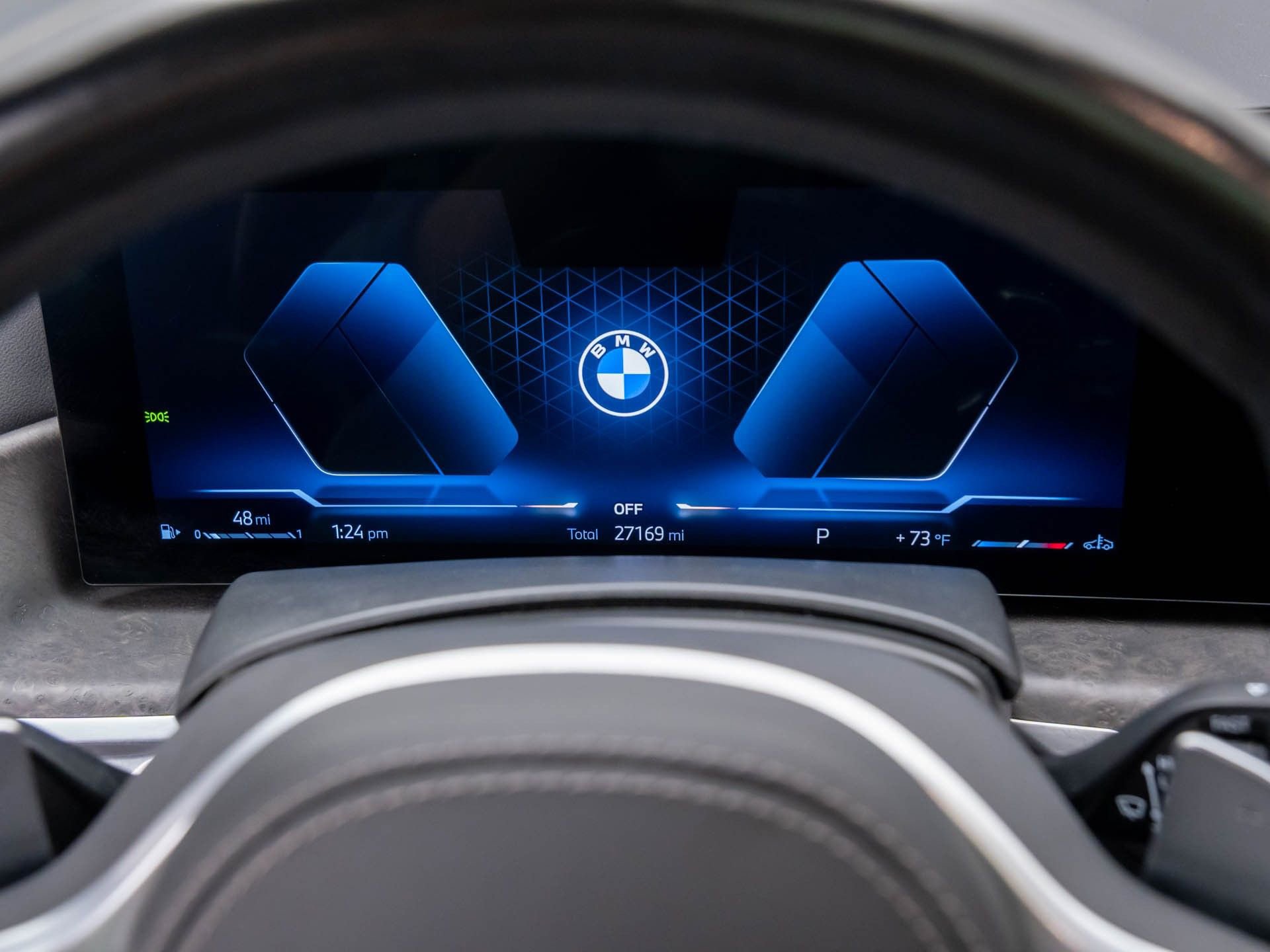 Certified 2024 BMW X7 xDrive40i w/ Executive Package image 23