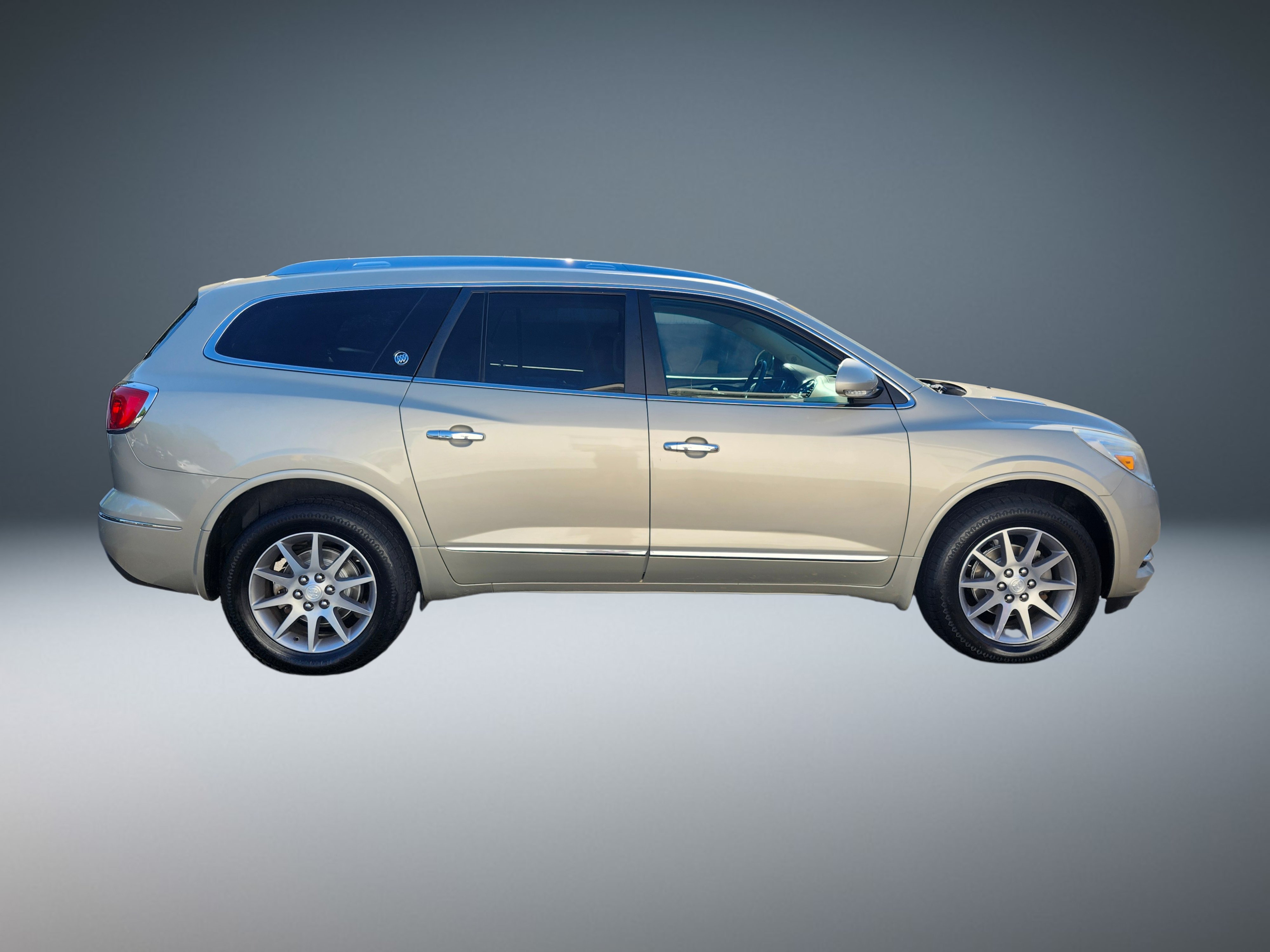 Used 2015 Buick Enclave Leather FWD image 2