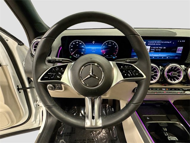 Certified 2024 Mercedes-Benz GLB 250 4MATIC image 11