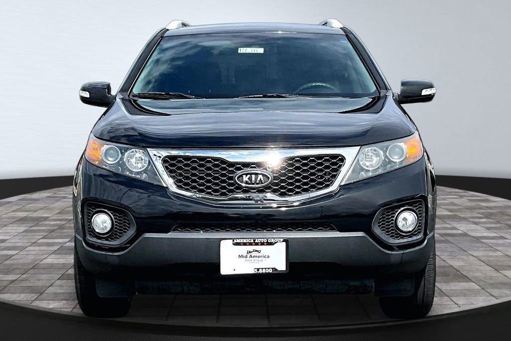 Used 2012 Kia Sorento LX w/ Convenience Pkg FWD image 3