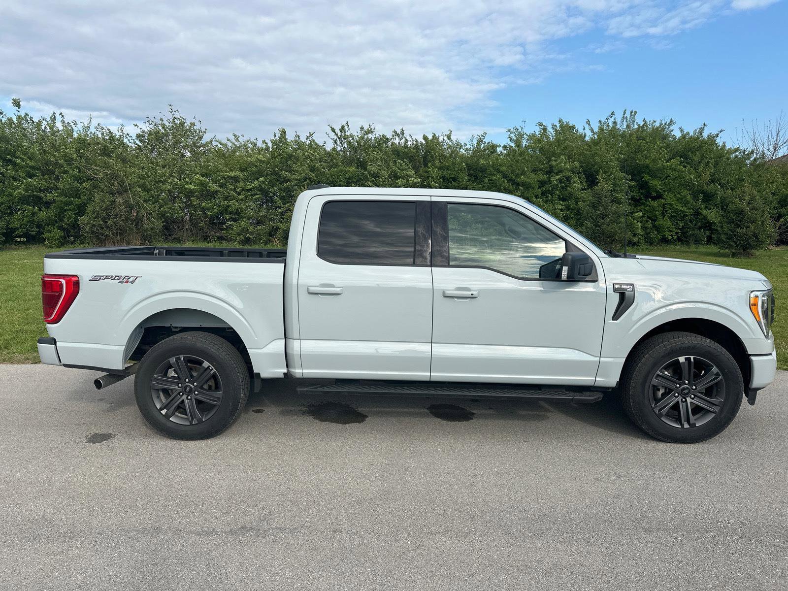 Used 2023 Ford F150 XLT w/ Equipment Group 302A High image 5