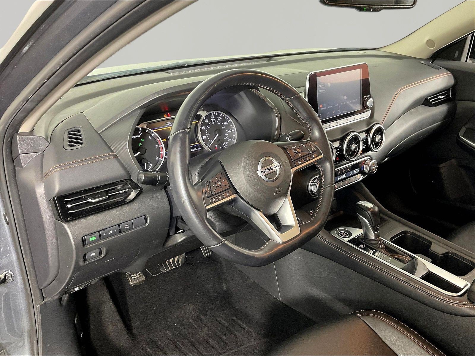 Used 2021 Nissan Sentra SR w/ SR Premium Package FWD image 17