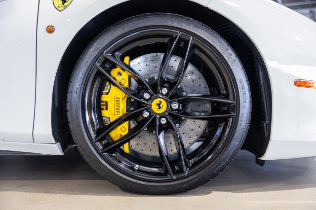 Used 2018 Ferrari 488 Spider image 49