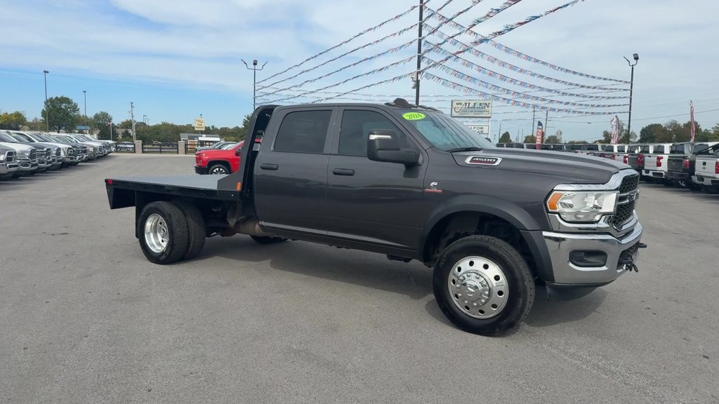Used 2024 RAM 4500 Tradesman w/ Chrome Appearance Group AWD/4WD image 8