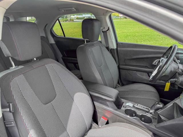 Used 2017 Chevrolet Equinox LT w/ Convenience Package image 23